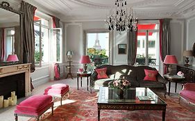 Hotel Plaza Athenee - Dorchester Collection